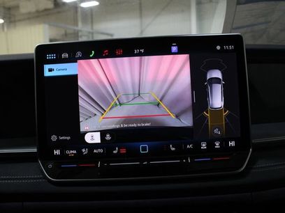 New 2026 Volkswagen Tiguan SE