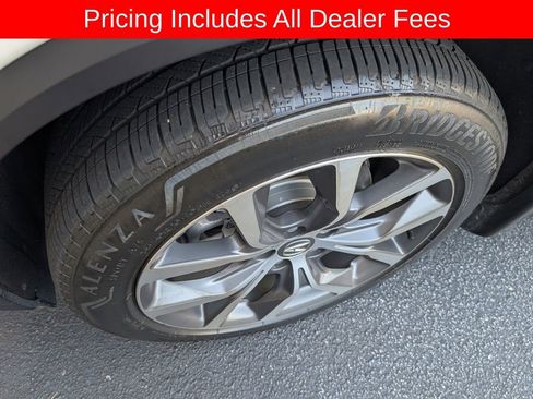 Used 2024 Acura MDX SH-AWD w/ Technology Package image 13