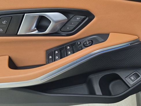 Certified 2025 BMW 330i xDrive 330i xDrive image 14