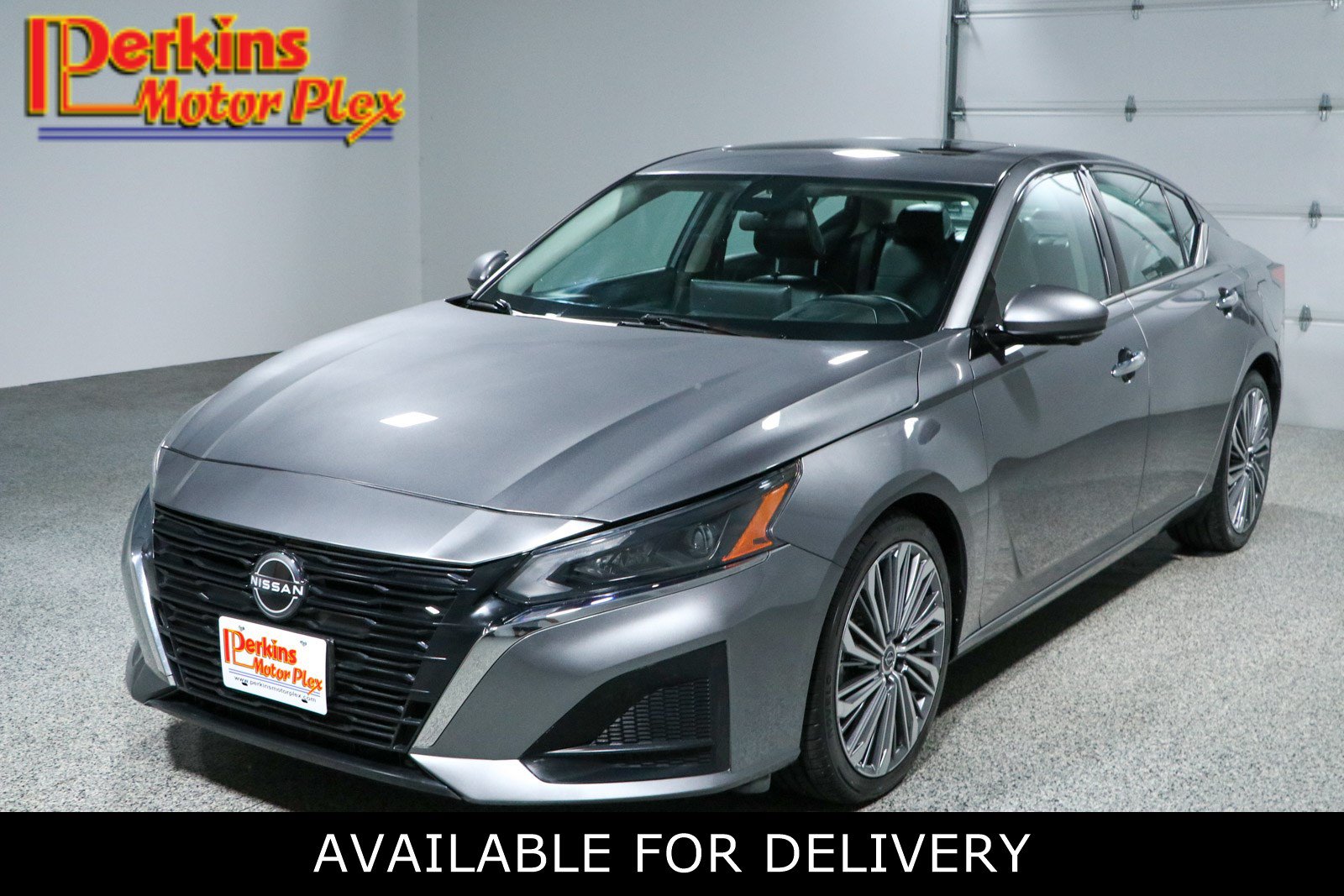 Used 2023 Nissan Altima 2.5 SL FWD image 1