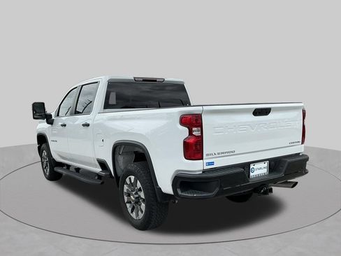 Used 2024 Chevrolet Silverado 2500 Custom w/ Custom Convenience Package AWD/4WD image 5