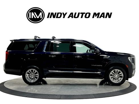 Used 2022 GMC Yukon XL SLT w/ SLT Premium Package AWD/4WD image 3