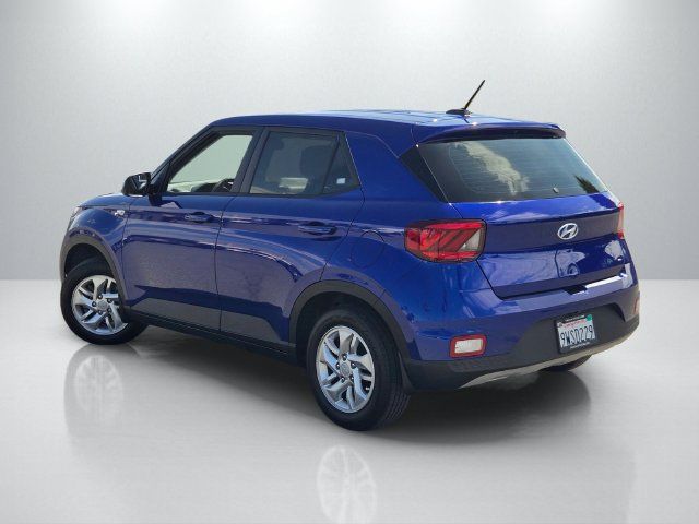 Used 2023 Hyundai Venue SE FWD image 6