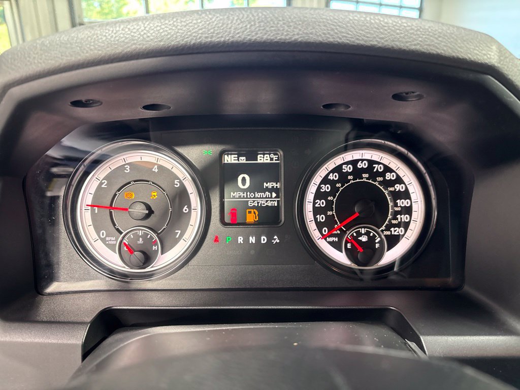 Used 2018 RAM 2500 Tradesman w/ Chrome Appearance Group AWD/4WD image 15