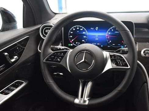New 2026 Mercedes-Benz GLC 300 4MATIC image 24