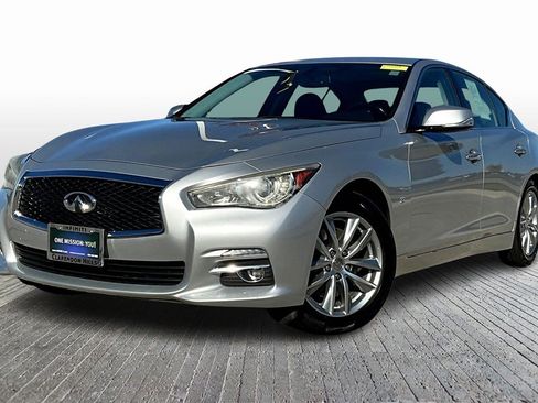 Used 2014 INFINITI Q50 Premium w/ Navigation Package image 3