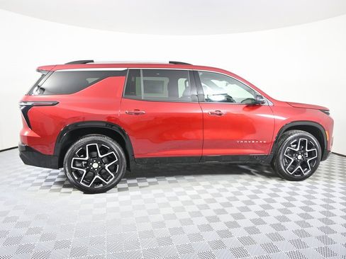 New 2026 Chevrolet Traverse High Country w/ LPO, Floor Liner Package image 7