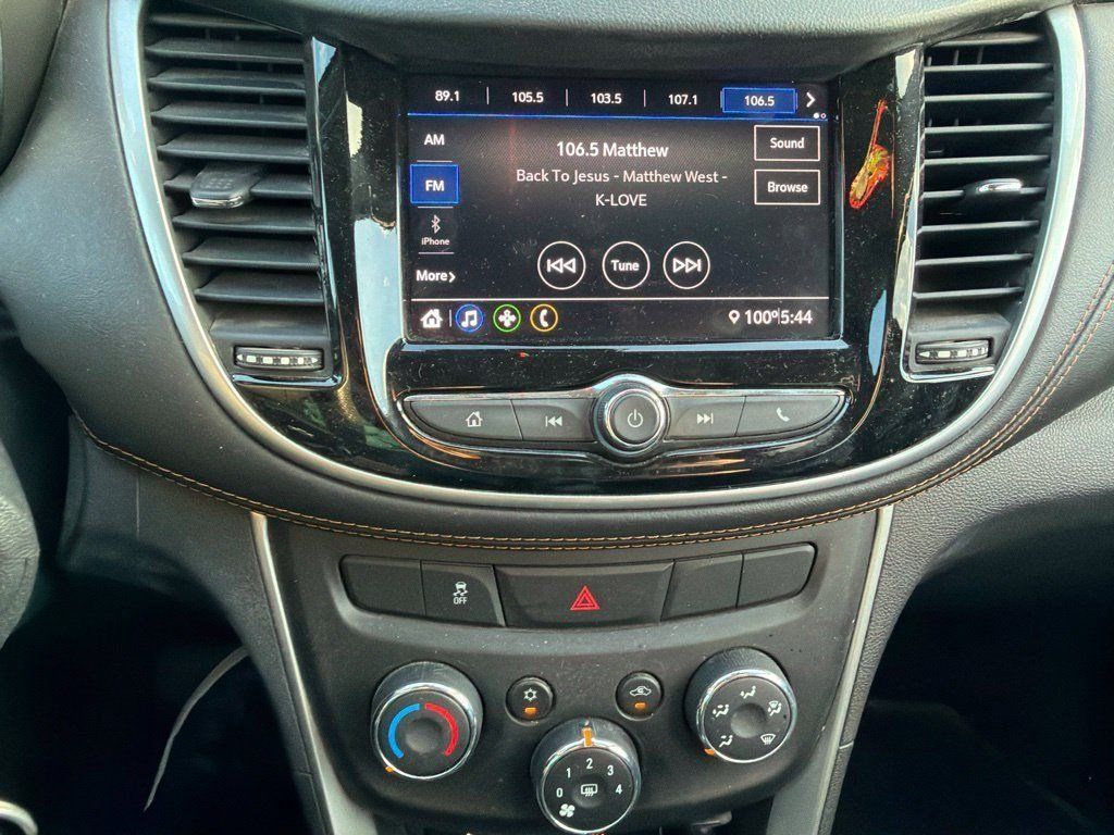Used 2020 Chevrolet Trax LS w/ Tint and Cruise Package FWD image 9