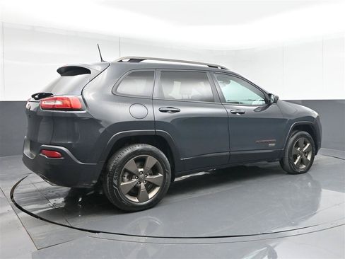 Used 2017 Jeep Cherokee 75th Anniversary AWD/4WD image 5