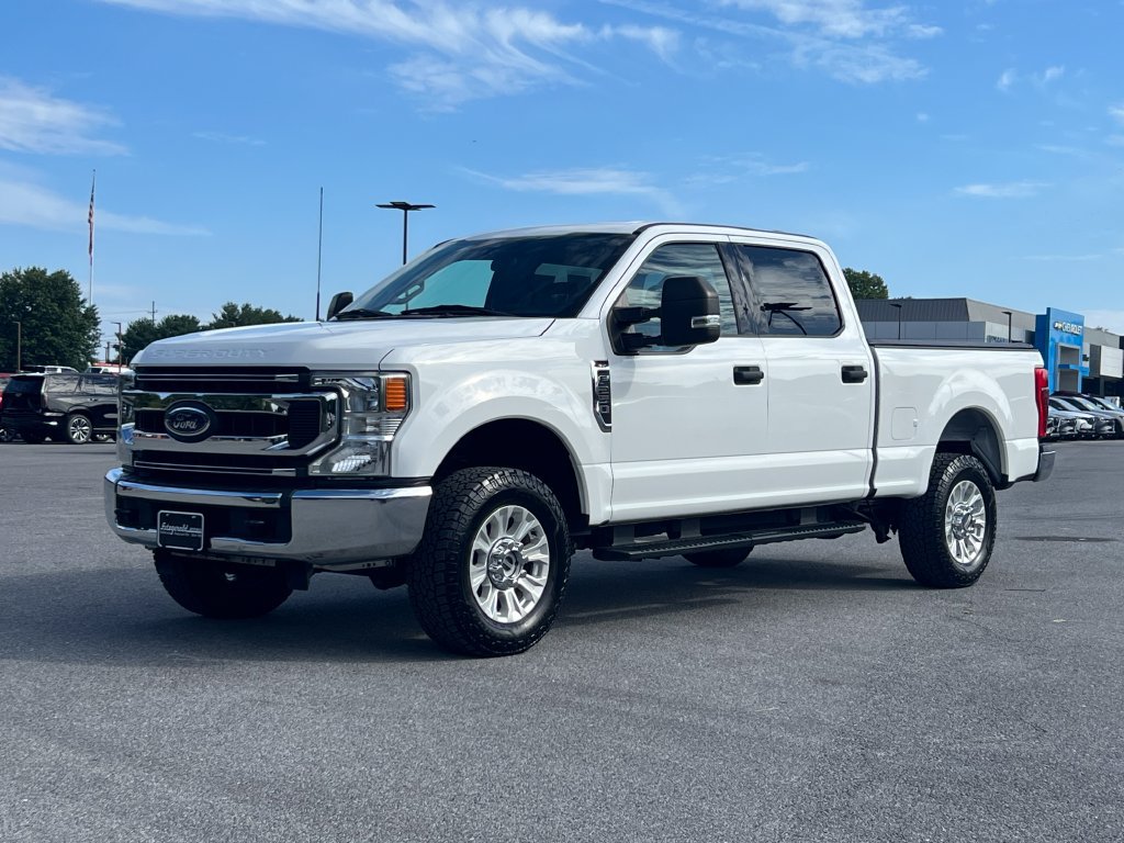 Used 2022 Ford F250 XLT AWD/4WD image 2