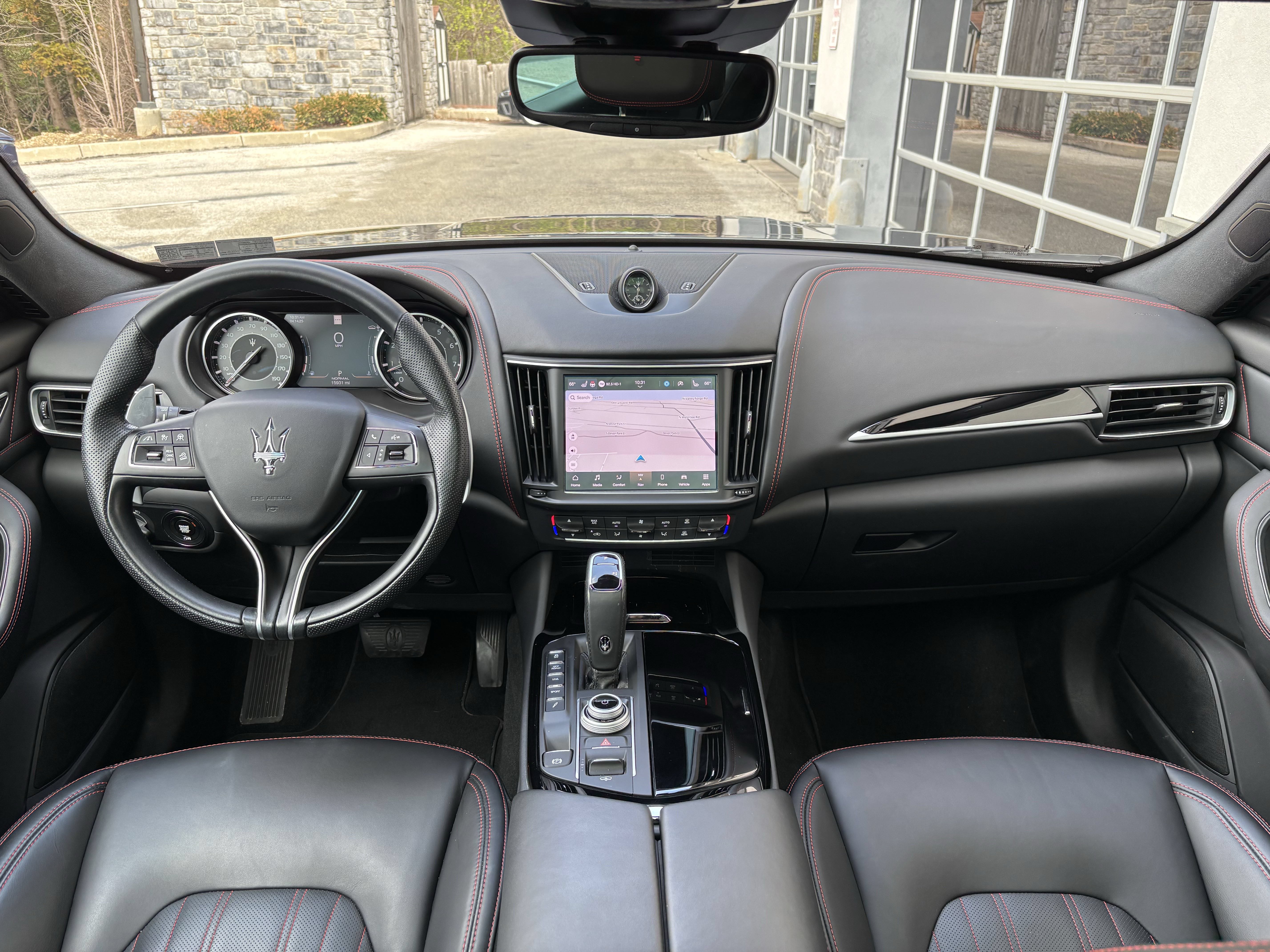 Used 2022 Maserati Levante GT AWD/4WD image 12