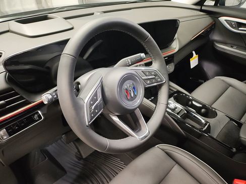 New 2026 Buick Envision Avenir image 25