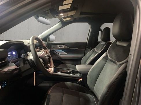 New 2026 Ford Explorer ST w/ Sun And Sound Package AWD/4WD image 9