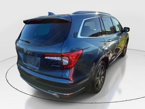 Certified 2022 Honda Pilot Touring image 4