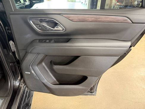 Used 2023 Chevrolet Tahoe LT w/ Luxury Package AWD/4WD image 22