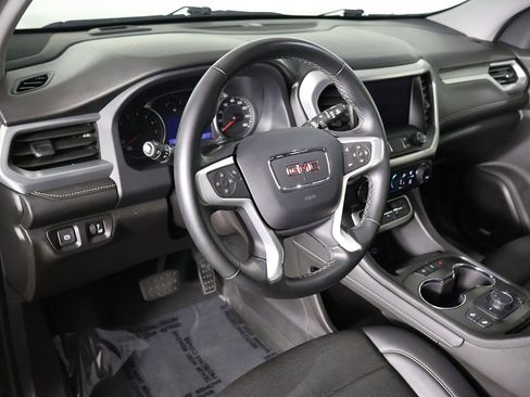 Used 2023 GMC Acadia SLT image 29