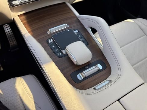 Used 2026 Mercedes-Benz GLS 450 4MATIC image 23