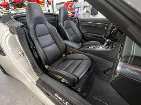 Used 2019 Porsche 911 Turbo AWD/4WD image 21