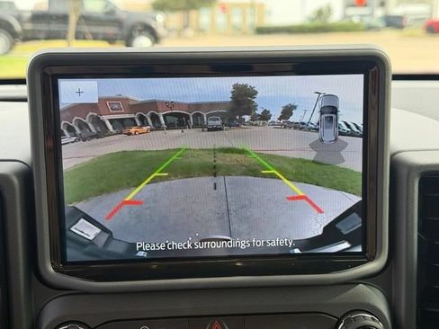 Used 2022 Ford Bronco Sport Outer Banks w/ Tech Package AWD/4WD image 18