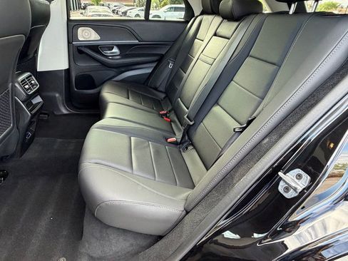 Used 2025 Mercedes-Benz GLE 350 4MATIC image 31