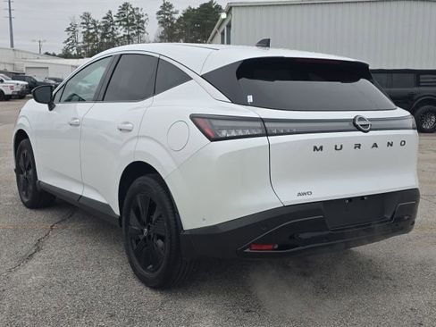 Used 2025 Nissan Murano SV image 3