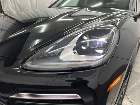 Used 2023 Porsche Cayenne image 30