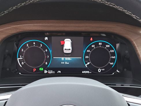 Used 2024 Volkswagen Atlas SE image 20