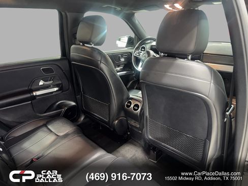 Used 2020 Mercedes-Benz GLB 250 4MATIC image 25