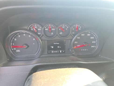 Used 2019 Chevrolet Silverado 1500 Custom w/ Custom Max Trailering Package AWD/4WD image 6