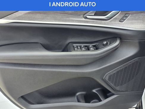 Used 2025 Jeep Grand Cherokee Limited image 15