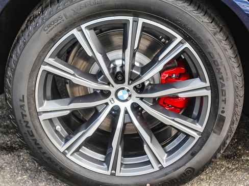 New 2026 BMW X5 xDrive50e w/ M Sport Package image 11