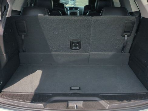 Used 2016 GMC Acadia SLT FWD image 22