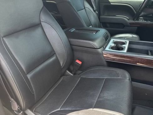 Used 2016 GMC Sierra 1500 SLT w/ SLT Premium Package AWD/4WD image 17