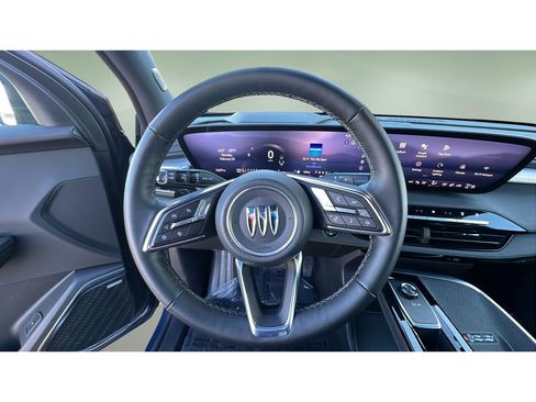 Certified 2025 Buick Enclave Preferred image 22