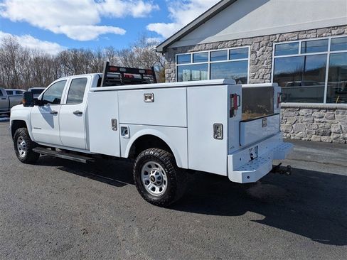 Used 2018 Chevrolet Silverado 2500 W/T w/ Snow Plow Prep Package image 3