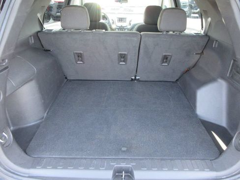 Used 2024 Chevrolet Equinox LT AWD/4WD image 12