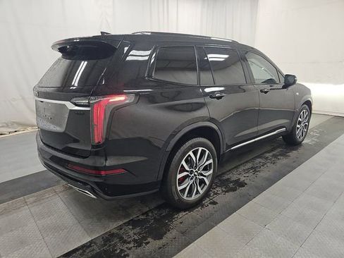 Used 2024 Cadillac XT6 Sport AWD/4WD image 4