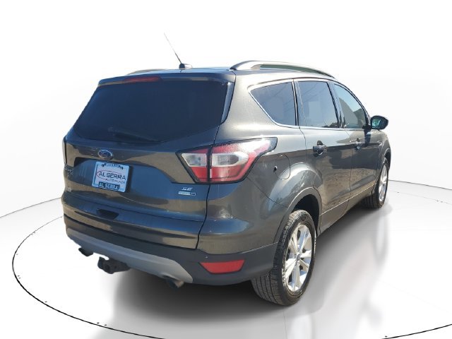 Used 2017 Ford Escape SE w/ Equipment Group 201A AWD/4WD image 4