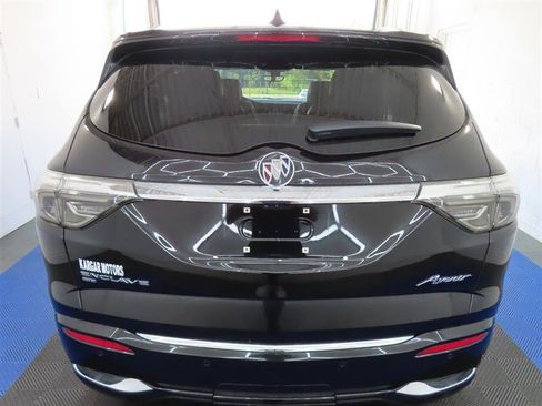 Used 2022 Buick Enclave Avenir w/ Trailering Package, 5000 lbs. AWD/4WD image 11