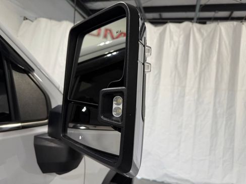 Used 2022 Chevrolet Silverado 3500 LTZ w/ LTZ Plus Package AWD/4WD image 5