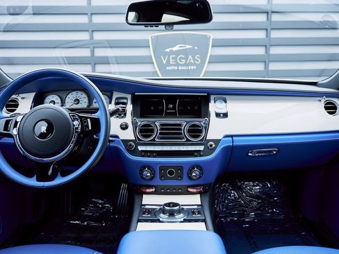 Used 2019 Rolls-Royce Ghost image 60