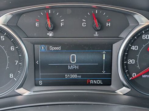 Used 2024 Chevrolet Equinox RS image 31