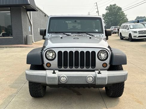 Used 2014 Jeep Wrangler Unlimited Sport w/ Quick Order Package 24S AWD/4WD image 18