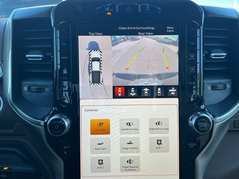 Used 2022 RAM 3500 Laramie image 34