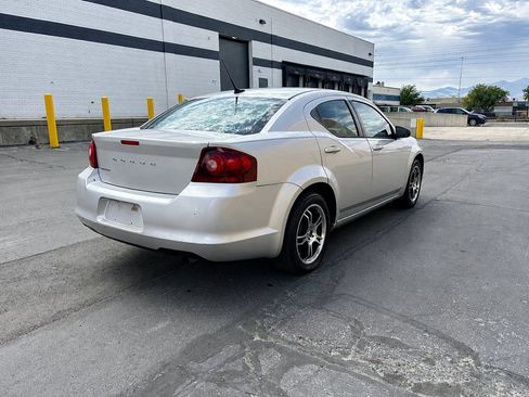 Used 2011 Dodge Avenger Express FWD image 5