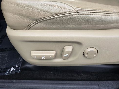 Used 2018 Toyota 4Runner Limited image 21