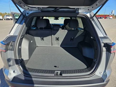 New 2026 Chevrolet Equinox LT FWD image 23