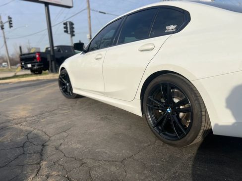 Used 2021 BMW 330i xDrive Sedan w/ M Sport Package image 7