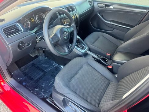 Used 2014 Volkswagen Jetta TDI Value Edition image 10