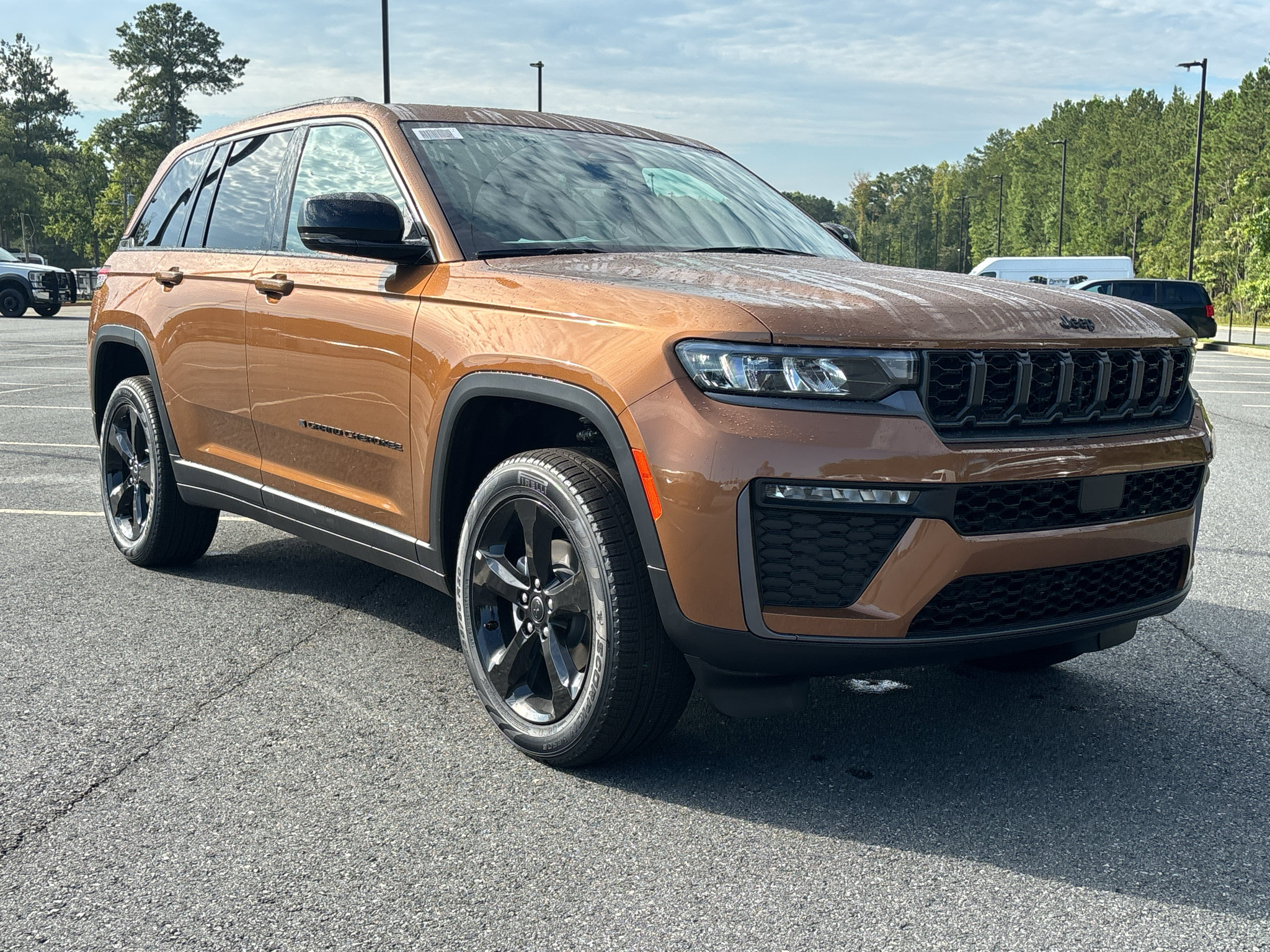New 2027 Jeep Grand Cherokee Limited w/ Limited Altitude Package RWD image 4